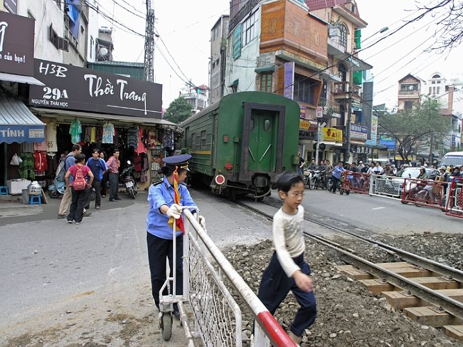 Hanoi gata trafik-02