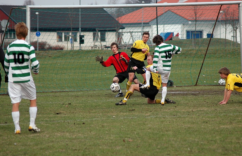 2006_0430_06.JPG - En farlig VSK chans som utmynnar i ........