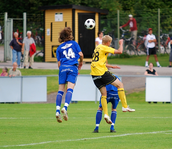 2009_0725_33.JPG - Filip Stjernfeldt kom in och spelade sista kvarten