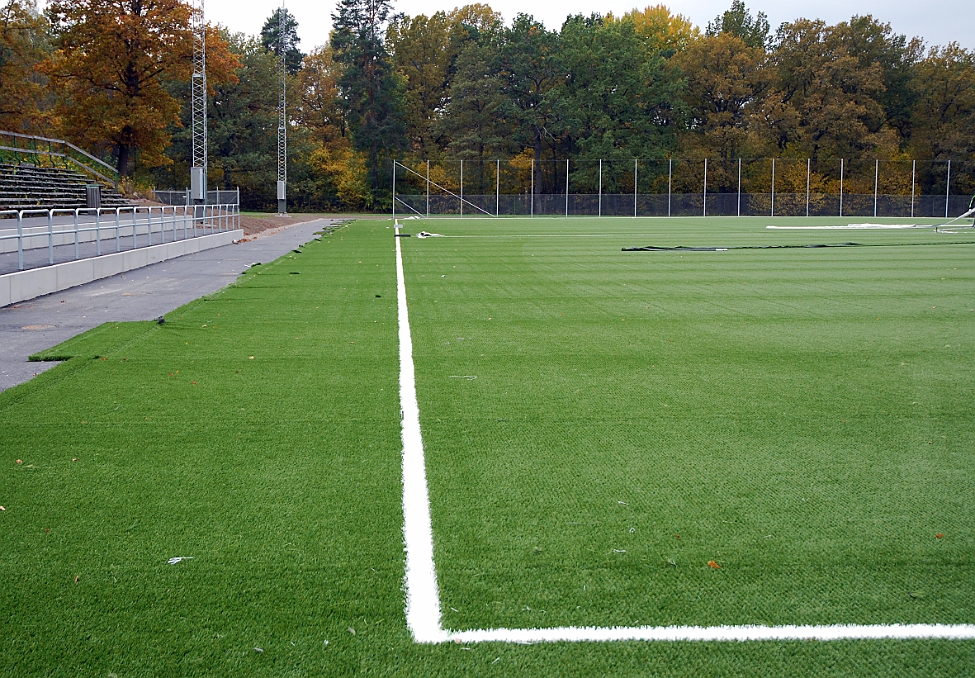 2014_1006_155232AA.JPG - Nu börjar linjerna komma på plats